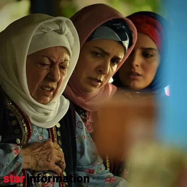 تمام عکس های ثریا قاسمی 2